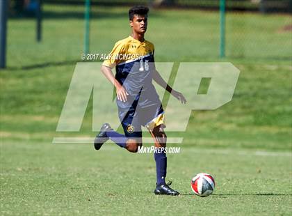 Thumbnail 2 in Charlotte Latin vs. North Raleigh Christian Academy (Ravenscroft Soccer Invitational) photogallery.