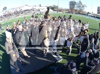 Thumbnail 2 in Grace Brethren vs Saint Francis (CIF State D2-A Final) photogallery.
