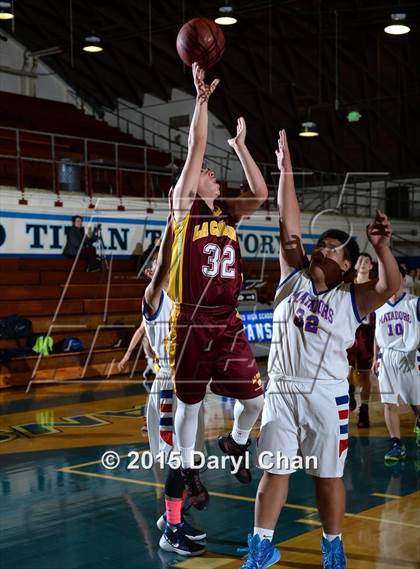 Thumbnail 3 in La Canada vs San Gabriel (San Marino Tournament) photogallery.