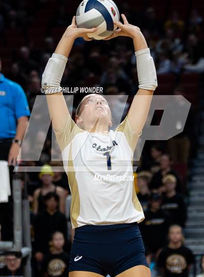 Thumbnail 3 in Fremont vs. Elkhorn South photogallery.