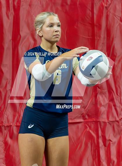 Thumbnail 2 in Fremont vs. Elkhorn South photogallery.