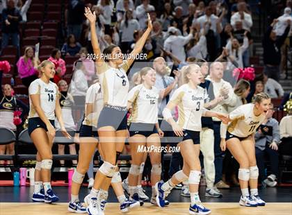 Thumbnail 3 in Fremont vs. Elkhorn South photogallery.