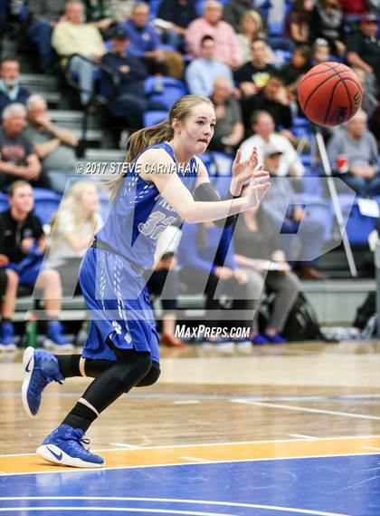 Thumbnail 1 in Fremont vs American Fork (UHSAA 5A Quarterfinal) photogallery.