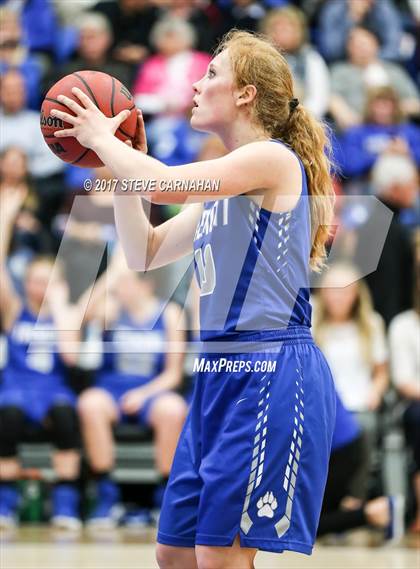 Thumbnail 2 in Fremont vs American Fork (UHSAA 5A Quarterfinal) photogallery.