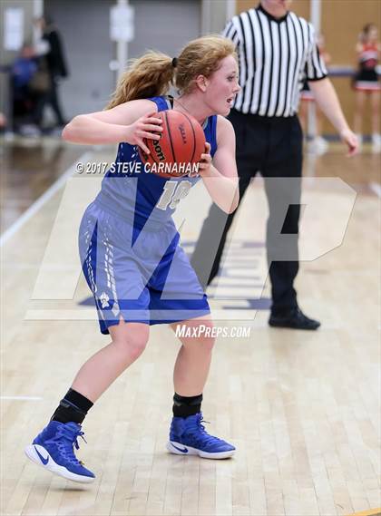 Thumbnail 2 in Fremont vs American Fork (UHSAA 5A Quarterfinal) photogallery.