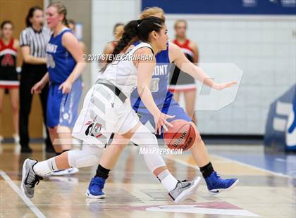 Thumbnail 2 in Fremont vs American Fork (UHSAA 5A Quarterfinal) photogallery.