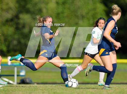 Thumbnail 2 in Bishop Ludden vs Altmar-Parish-Williamstown photogallery.