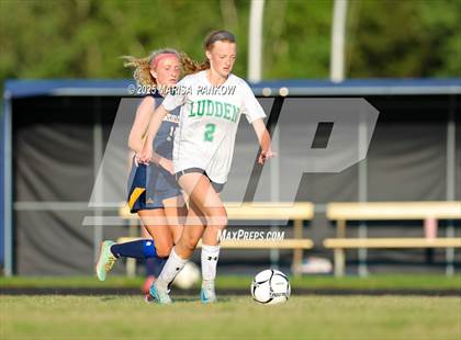 Thumbnail 2 in Bishop Ludden vs Altmar-Parish-Williamstown photogallery.
