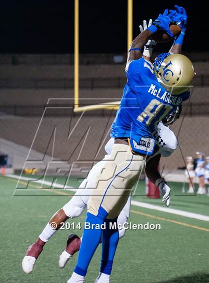 Thumbnail 3 in Rowlett vs Lakeview photogallery.