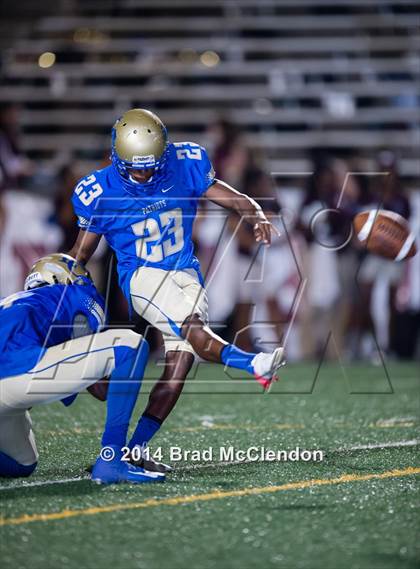 Thumbnail 3 in Rowlett vs Lakeview photogallery.