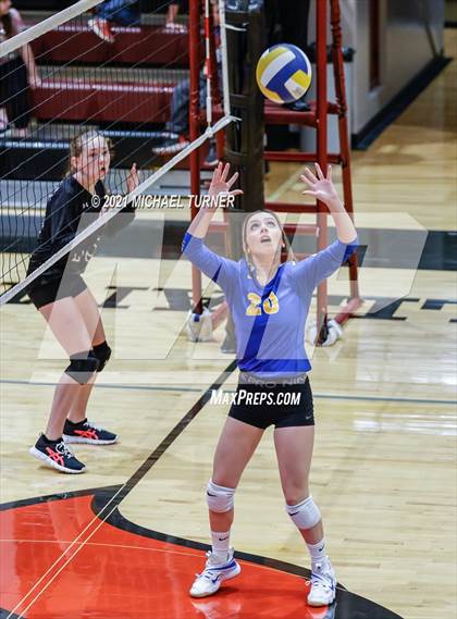 Thumbnail 3 in Mullan vs Clark Fork photogallery.