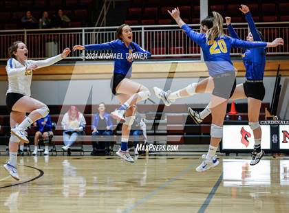 Thumbnail 3 in Mullan vs Clark Fork photogallery.