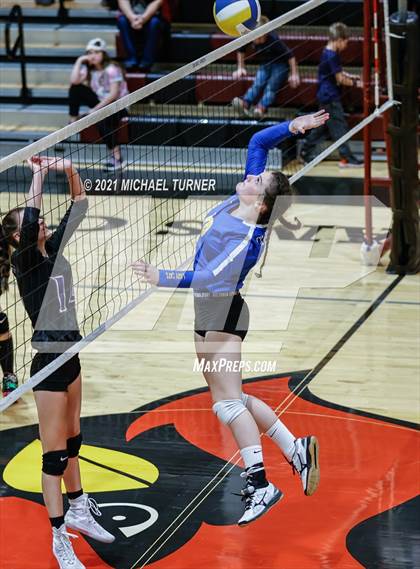 Thumbnail 3 in Mullan vs Clark Fork photogallery.