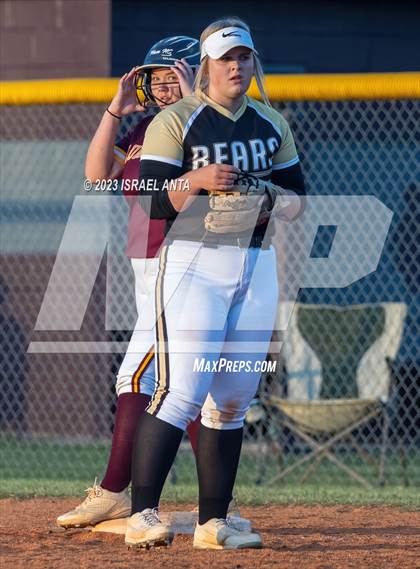 Thumbnail 1 in Gray's Creek @ Lumberton (United 8 Athletic Conference Tournament Semifinal) photogallery.