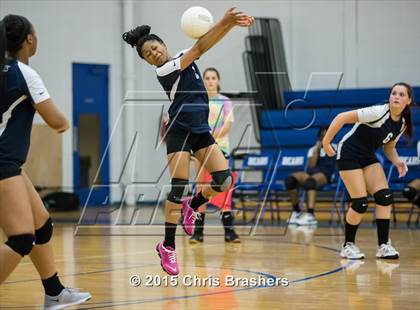 Thumbnail 1 in Sylvan Hills vs. Fair photogallery.
