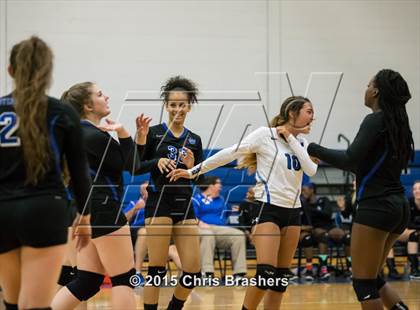 Thumbnail 2 in Sylvan Hills vs. Fair photogallery.