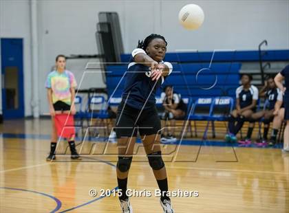 Thumbnail 1 in Sylvan Hills vs. Fair photogallery.