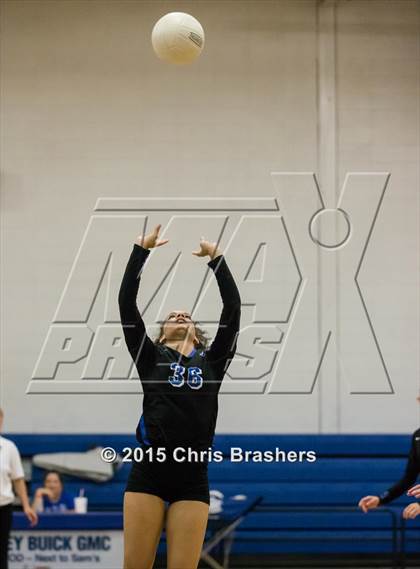 Thumbnail 2 in Sylvan Hills vs. Fair photogallery.