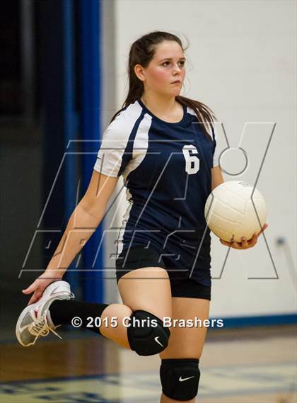 Thumbnail 1 in Sylvan Hills vs. Fair photogallery.