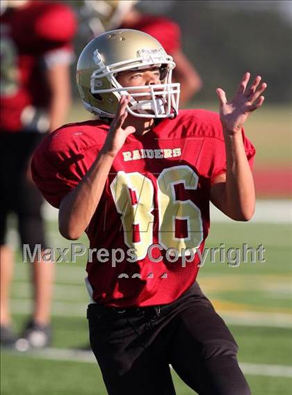 Thumbnail 3 in Marble Falls (B Team) @ Rouse (Gold Team) photogallery.