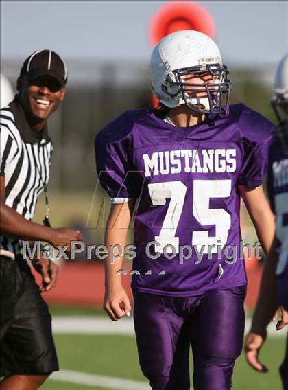 Thumbnail 2 in Marble Falls (B Team) @ Rouse (Gold Team) photogallery.