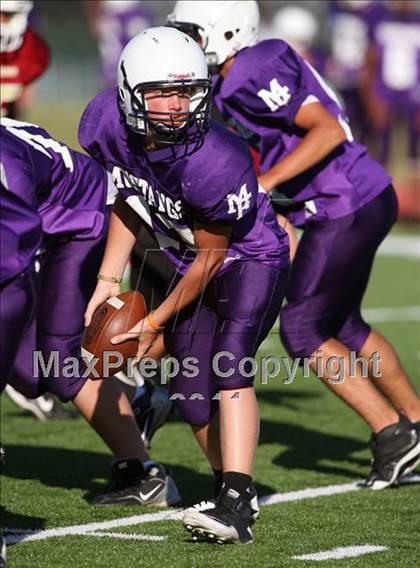 Thumbnail 1 in Marble Falls (B Team) @ Rouse (Gold Team) photogallery.