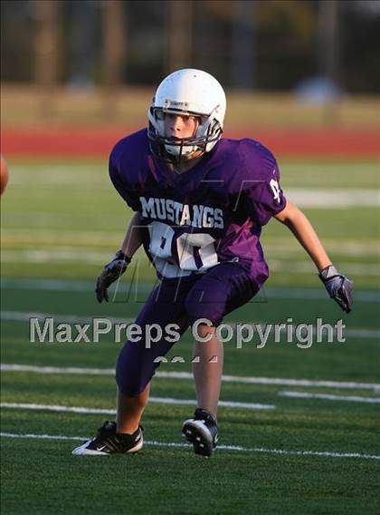 Thumbnail 2 in Marble Falls (B Team) @ Rouse (Gold Team) photogallery.