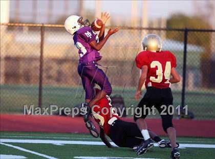 Thumbnail 2 in Marble Falls (B Team) @ Rouse (Gold Team) photogallery.