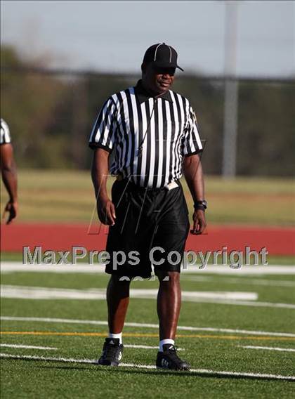 Thumbnail 1 in Marble Falls (B Team) @ Rouse (Gold Team) photogallery.