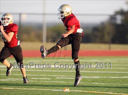 Thumbnail 1 in Marble Falls (B Team) @ Rouse (Gold Team) photogallery.