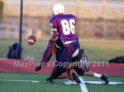 Thumbnail 2 in Marble Falls (B Team) @ Rouse (Gold Team) photogallery.
