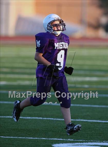 Thumbnail 3 in Marble Falls (B Team) @ Rouse (Gold Team) photogallery.