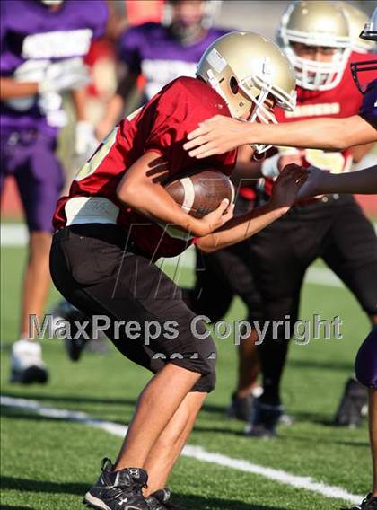 Thumbnail 3 in Marble Falls (B Team) @ Rouse (Gold Team) photogallery.
