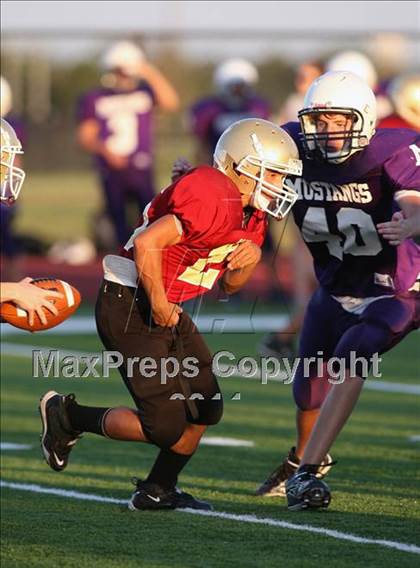 Thumbnail 2 in Marble Falls (B Team) @ Rouse (Gold Team) photogallery.