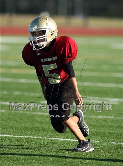 Thumbnail 2 in Marble Falls (B Team) @ Rouse (Gold Team) photogallery.