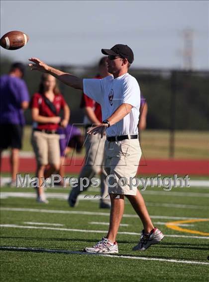 Thumbnail 3 in Marble Falls (B Team) @ Rouse (Gold Team) photogallery.