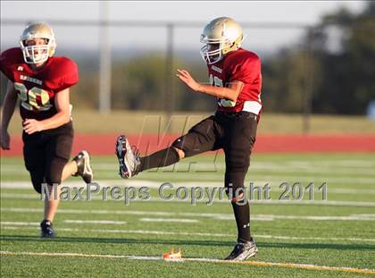 Thumbnail 3 in Marble Falls (B Team) @ Rouse (Gold Team) photogallery.