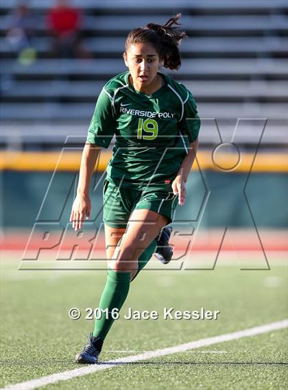 Thumbnail 1 in Moorpark vs. Poly - CIF SS D4 Quarterfinal photogallery.