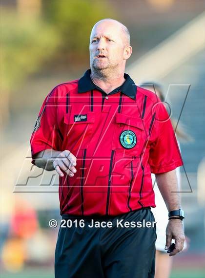 Thumbnail 2 in Moorpark vs. Poly - CIF SS D4 Quarterfinal photogallery.