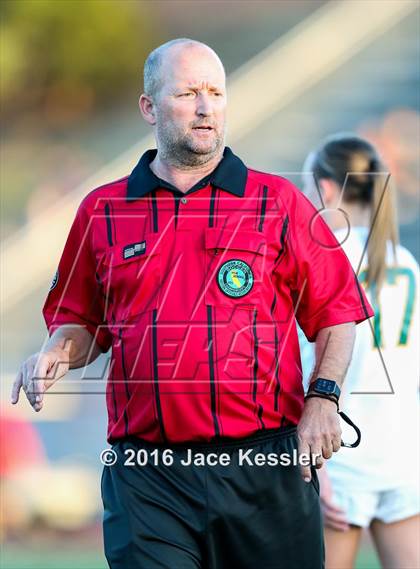 Thumbnail 1 in Moorpark vs. Poly - CIF SS D4 Quarterfinal photogallery.