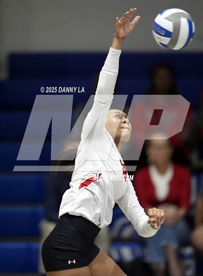 Thumbnail 3 in St. John's @ Bishop O'Connell photogallery.