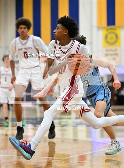 Thumbnail 3 in Clovis North vs. Saint Mary's (Gridley Invitational) photogallery.