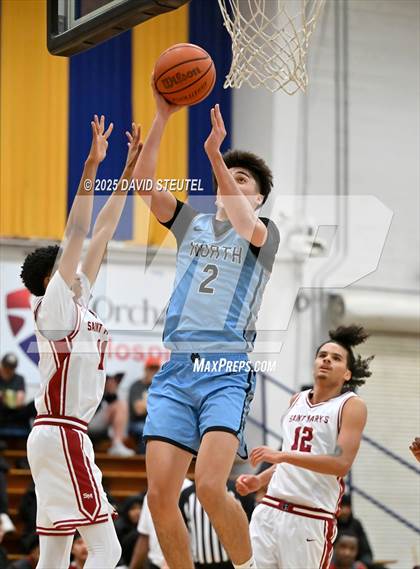 Thumbnail 1 in Clovis North vs. Saint Mary's (Gridley Invitational) photogallery.