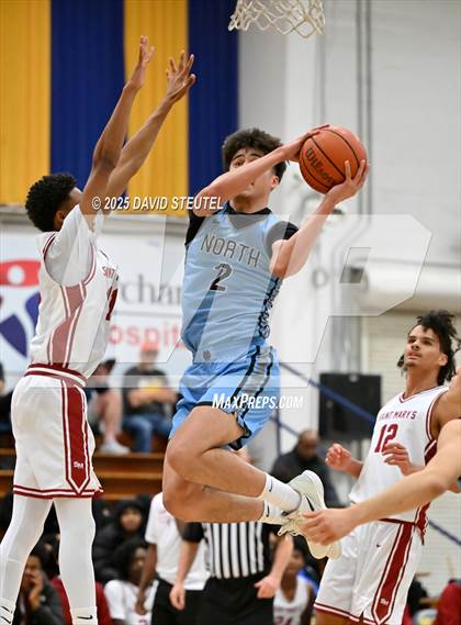 Thumbnail 3 in Clovis North vs. Saint Mary's (Gridley Invitational) photogallery.