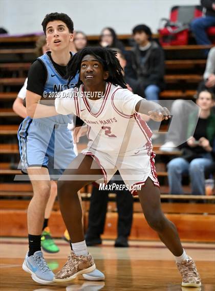 Thumbnail 3 in Clovis North vs. Saint Mary's (Gridley Invitational) photogallery.