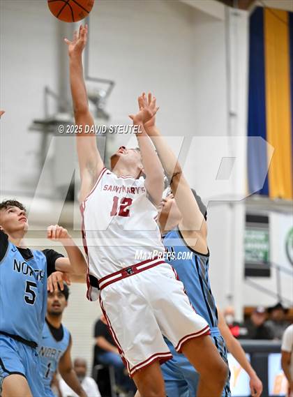 Thumbnail 1 in Clovis North vs. Saint Mary's (Gridley Invitational) photogallery.