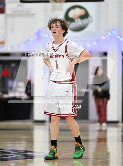 Thumbnail 3 in Clovis North vs. Saint Mary's (Gridley Invitational) photogallery.