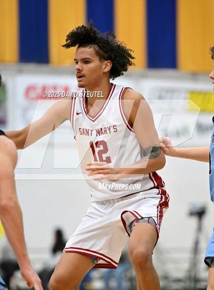 Thumbnail 1 in Clovis North vs. Saint Mary's (Gridley Invitational) photogallery.