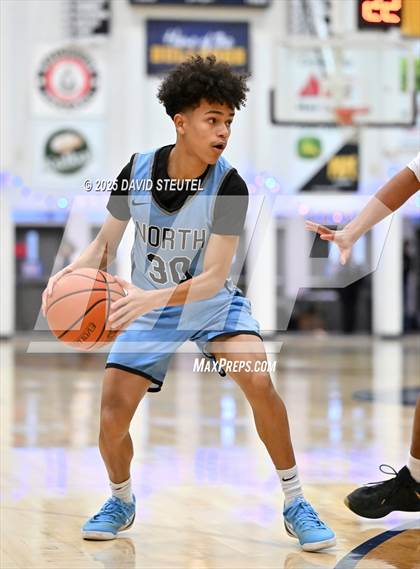 Thumbnail 1 in Clovis North vs. Saint Mary's (Gridley Invitational) photogallery.