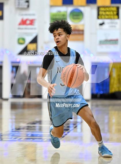 Thumbnail 2 in Clovis North vs. Saint Mary's (Gridley Invitational) photogallery.